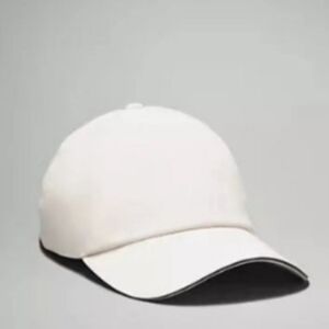 Lululemon running hat